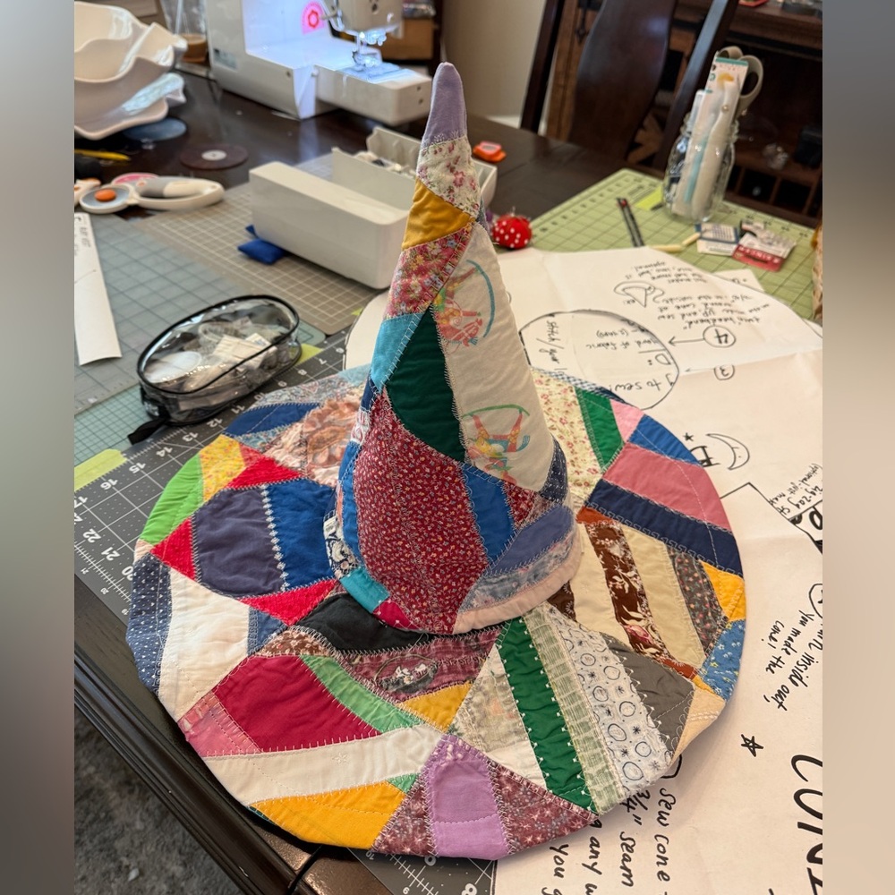 Made by me quilted witch hat :) fits adults - pattern by the prarie misfit :)